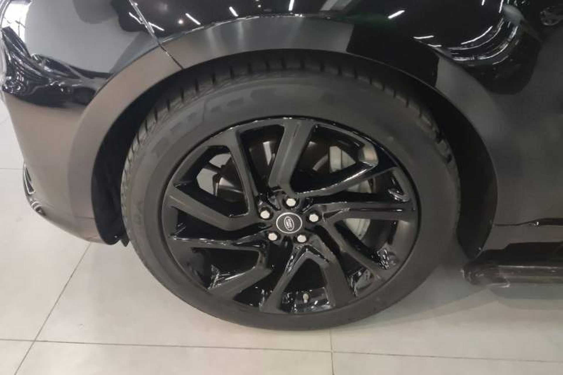 Used Land Rover Range Sport 2020 3.0 L6 HSE DYNAMIC Left Front Wheel Hub
