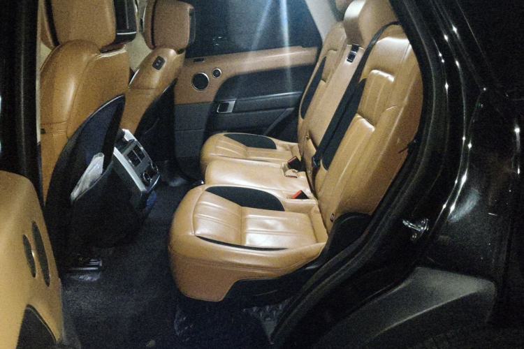 Used Land Rover Range Sport 2020 3.0 L6 HSE DYNAMIC Left Rear Seat