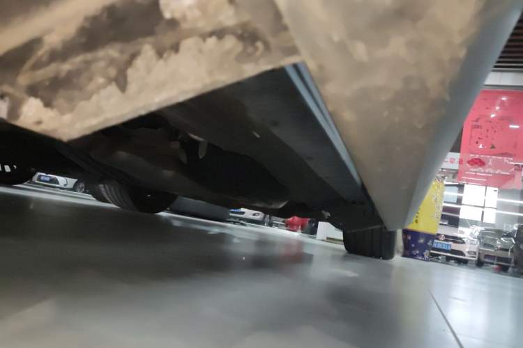 Used Land Rover Range Sport 2020 3.0 L6 HSE DYNAMIC Left Side Sill