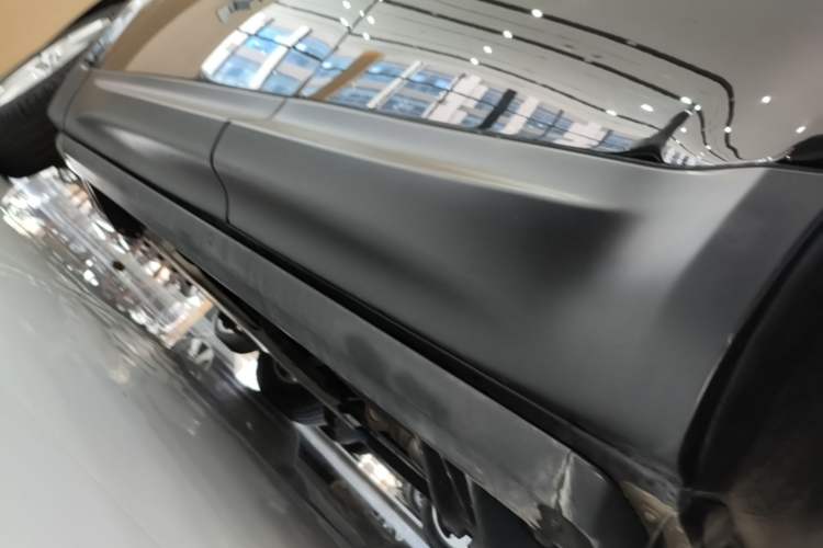 Used Land Rover Range Sport 2020 3.0 L6 SE Left Side Sill