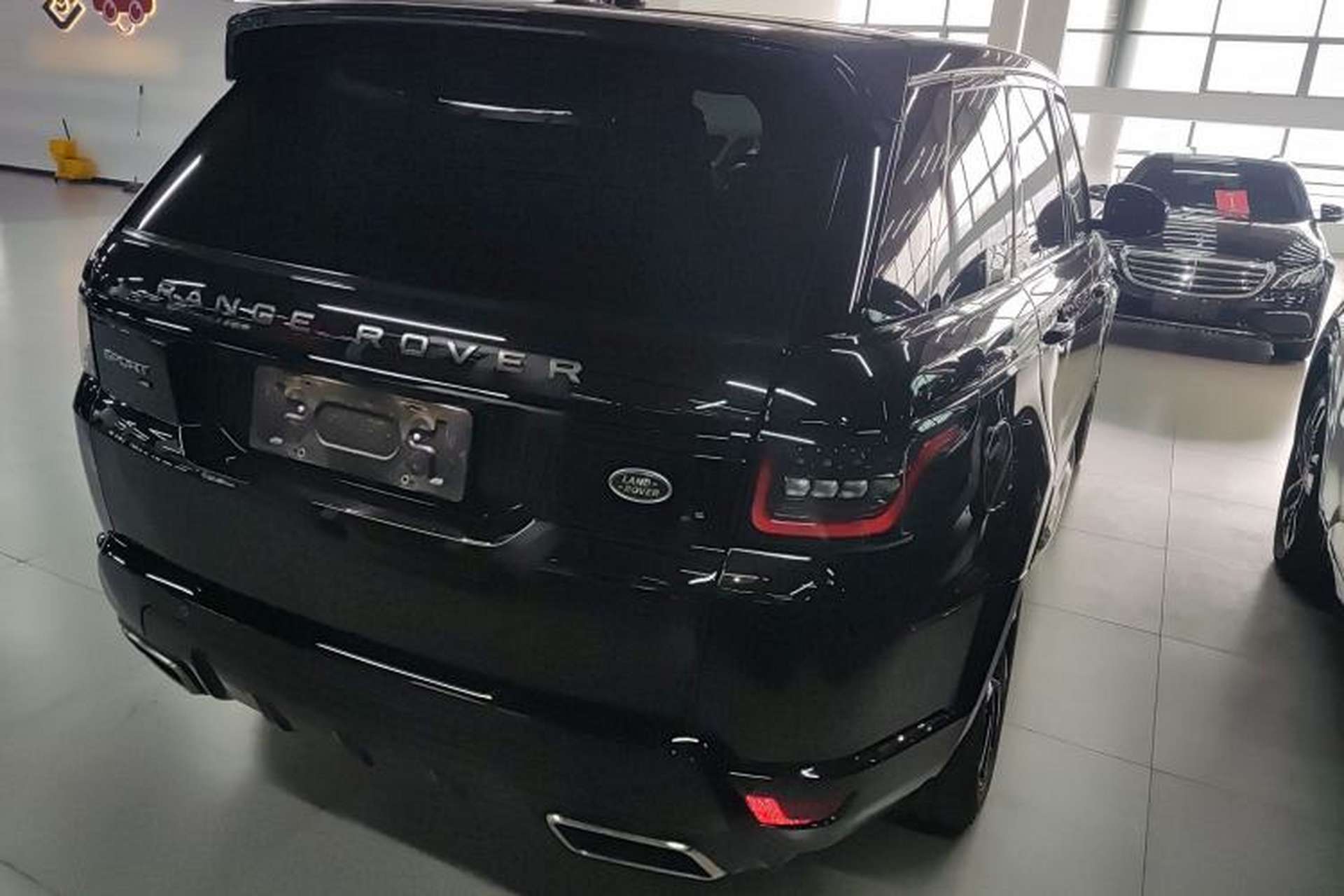 Used Land Rover Range Sport 2020 3.0 L6 HSE DYNAMIC Rear Right 45 Deg