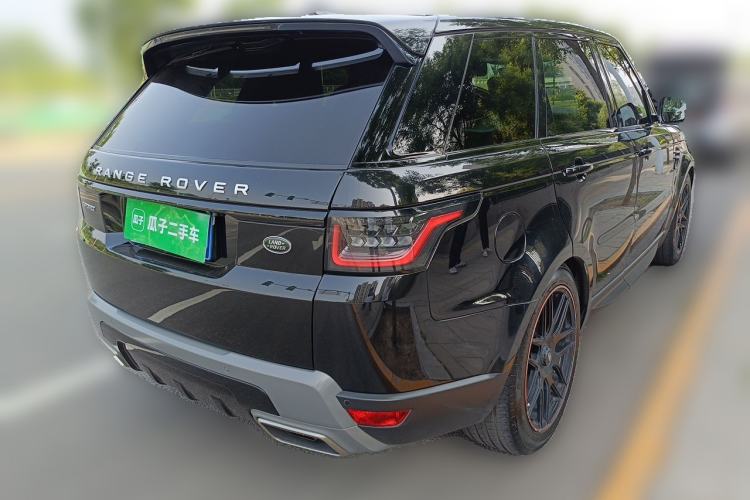 Used Land Rover Range Sport 2020 3.0 L6 SE Rear Right 45 Deg