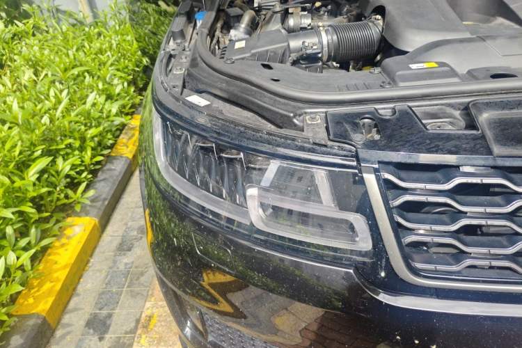 Used Land Rover Range Sport 2020 3.0 L6 HSE DYNAMIC Right Front Headlight