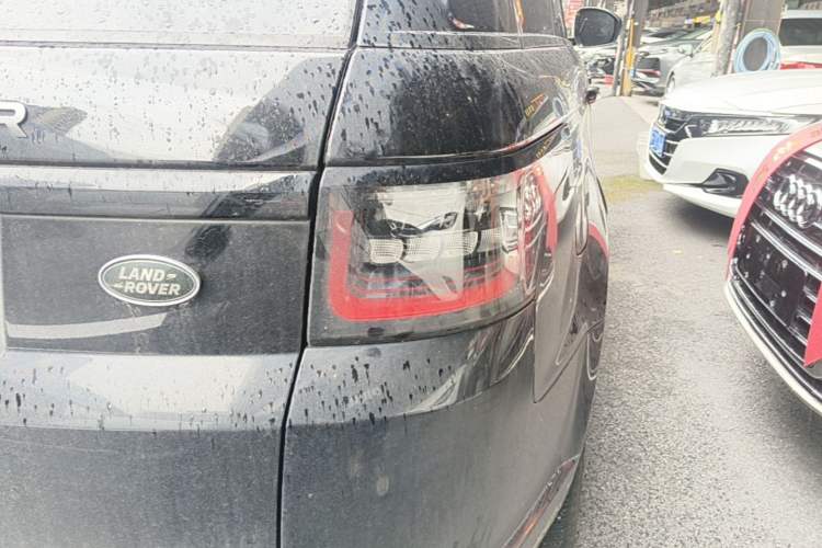 Used Land Rover Range Sport 2020 3.0 L6 HSE DYNAMIC Right Rear Taillight