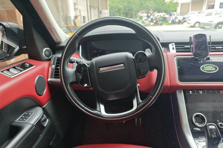 Used Land Rover Range Sport 2020 3.0 L6 HSE DYNAMIC Steering Wheel