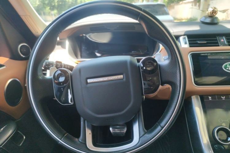 Used Land Rover Range Sport 2020 3.0 L6 HSE DYNAMIC Steering Wheel