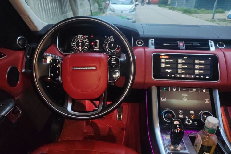 Used Land Rover Range Sport 2020 3.0 L6 HSE DYNAMIC Steering Wheel