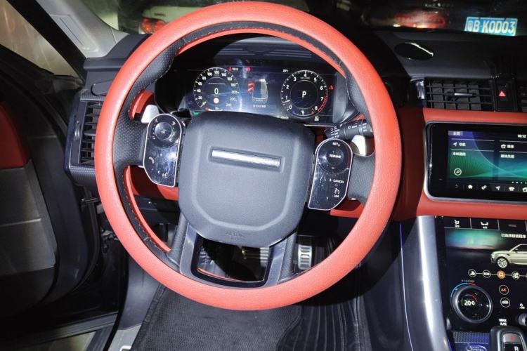 Used Land Rover Range Sport 2020 3.0 L6 HSE DYNAMIC Steering Wheel