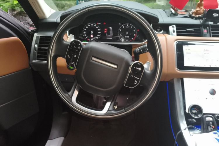 Used Land Rover Range Sport 2020 3.0 L6 HSE DYNAMIC Steering Wheel