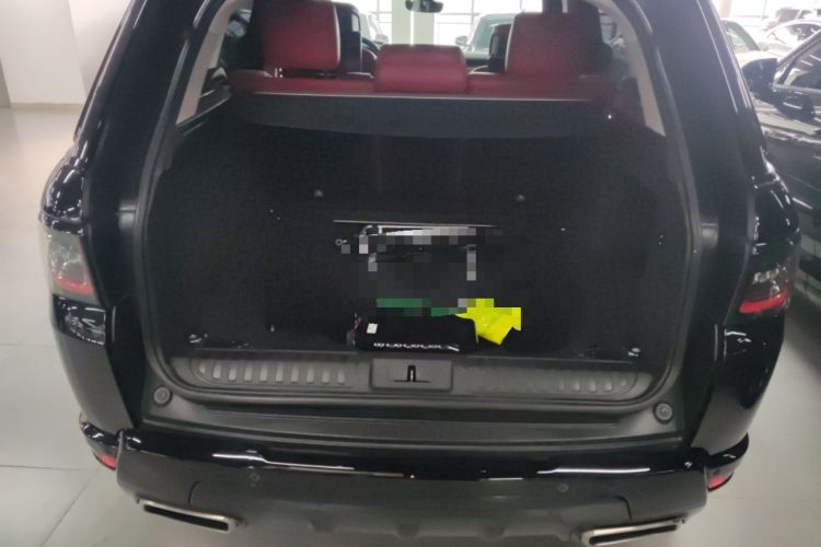 Used Land Rover Range Sport 2020 3.0 L6 HSE DYNAMIC Trunk