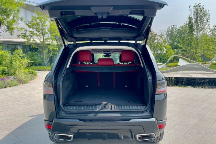 Used Land Rover Range Sport 2020 3.0 L6 HSE DYNAMIC Trunk
