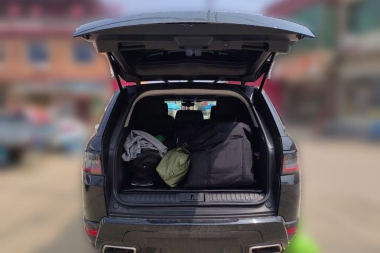 Used Land Rover Range Sport 2020 3.0 L6 HSE DYNAMIC Trunk