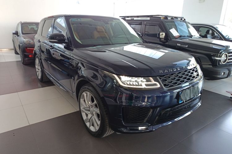 Used Land Rover Range Sport 2020 3.0 L6 HSE DYNAMIC Front Right 45 Deg
