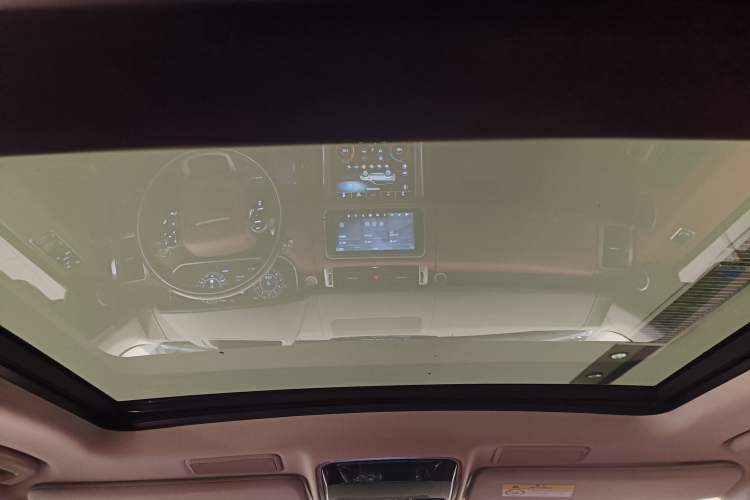 Used Land Rover Range Sport 2020 3.0 L6 HSE DYNAMIC Headliner