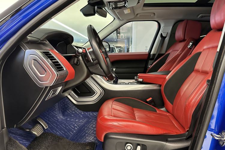 Used Land Rover Range Sport 2020 3.0 L6 HSE DYNAMIC Interior 13