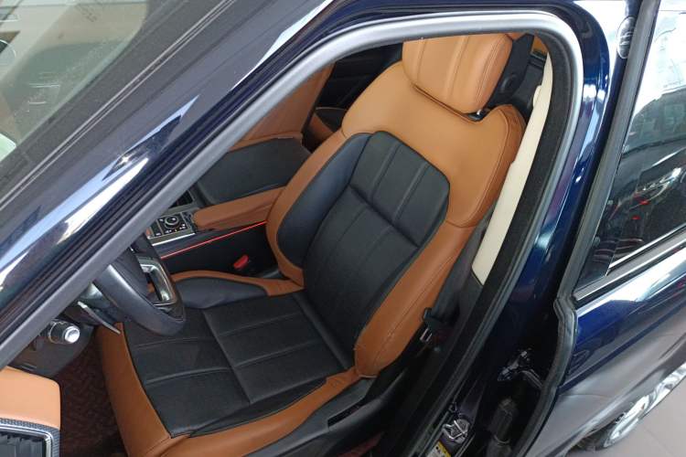 Used Land Rover Range Sport 2020 3.0 L6 HSE DYNAMIC Left Front Seat