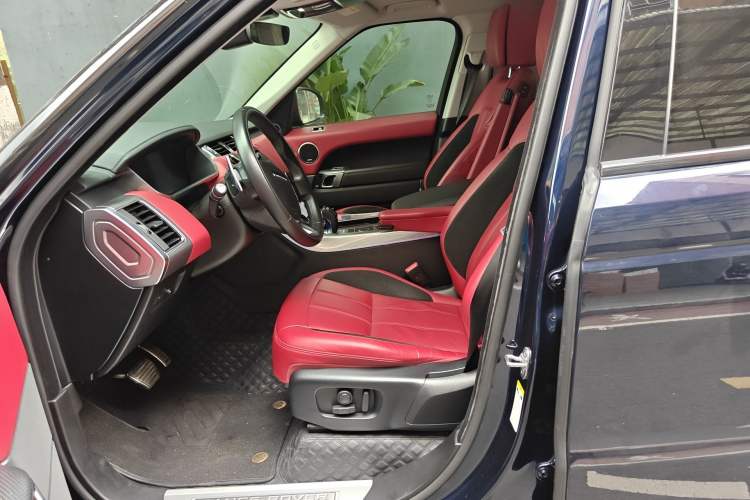 Used Land Rover Range Sport 2020 3.0 L6 HSE DYNAMIC Left Front Seat