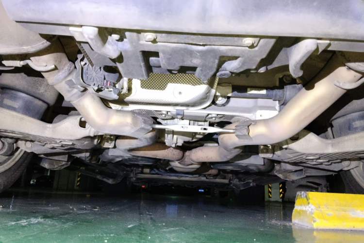Used Land Rover Range Sport 2020 3.0 L6 HSE DYNAMIC Chassis Rear
