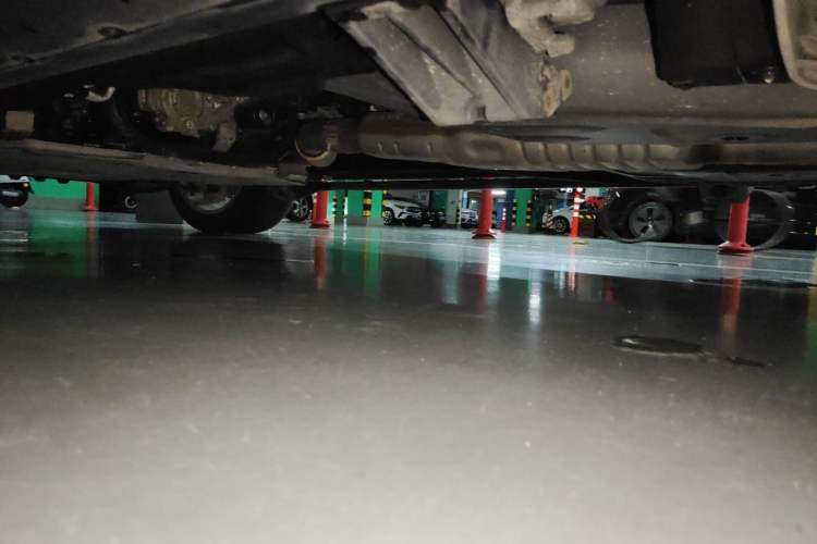 Used Land Rover Range Sport 2020 3.0 L6 HSE DYNAMIC Chassis Rear Left