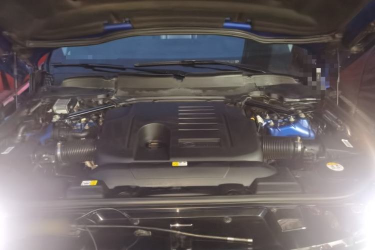 Used Land Rover Range Sport 2020 3.0 L6 HST Engine Bay