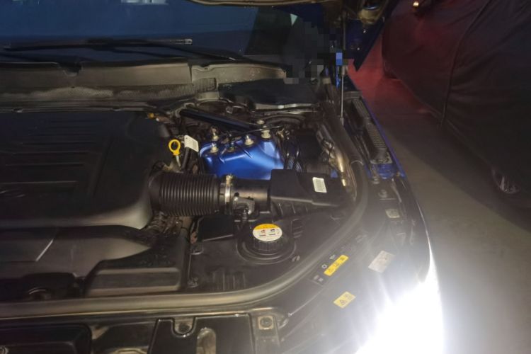 Used Land Rover Range Sport 2020 3.0 L6 HST Engine Bay Left