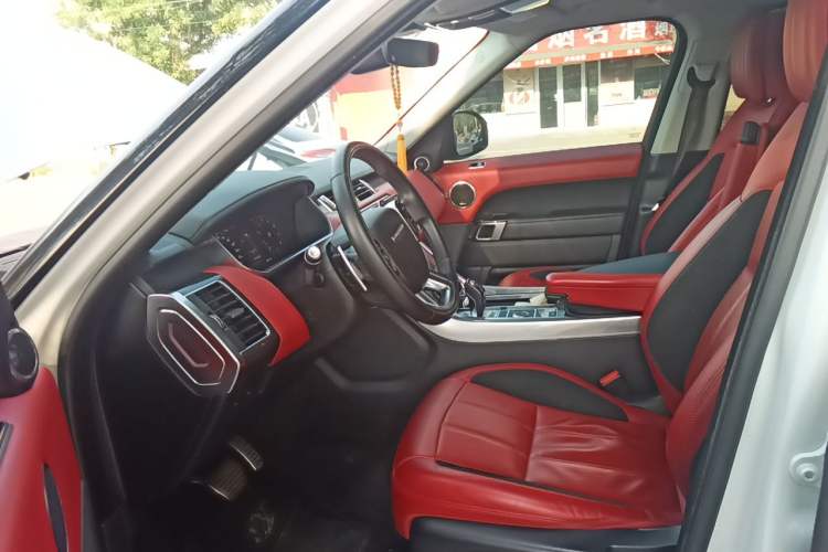 Used Land Rover Range Sport 2020 3.0 L6 HSE DYNAMIC Left Front Seat
