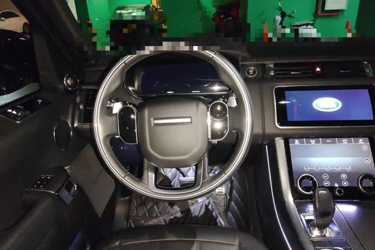 Used Land Rover Range Sport 2020 3.0 L6 HSE DYNAMIC Steering Wheel