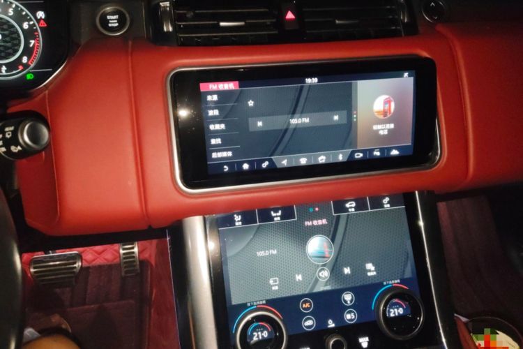 Used Land Rover Range Sport 2020 3.0 L6 HSE DYNAMIC Audio And AC Panel