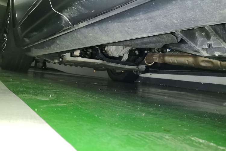 Used Land Rover Range Sport 2020 3.0 L6 HSE DYNAMIC Chassis Rear Left