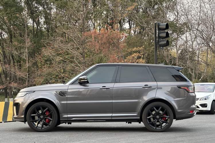 Used Land Rover Range Sport 2020 5.0 SC V8 SVR Exterior 3