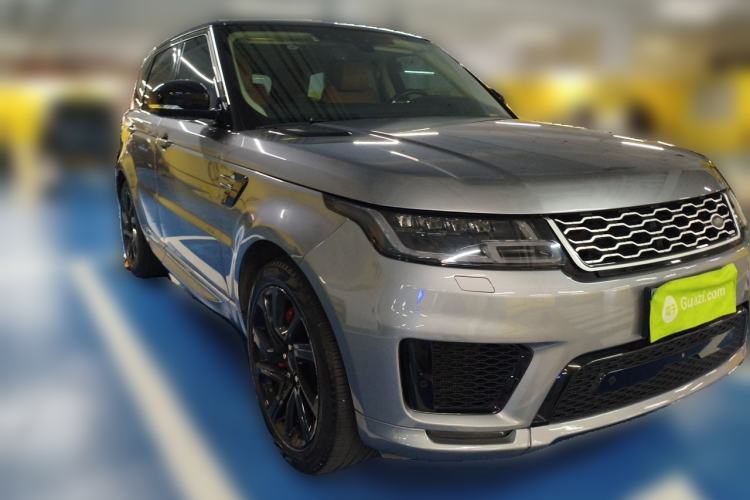 Used Land Rover Range Sport 2020 3.0 L6 HSE DYNAMIC Front Right 45 Deg