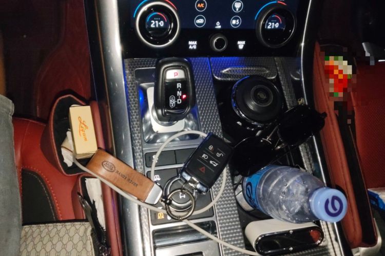 Used Land Rover Range Sport 2020 3.0 L6 HSE DYNAMIC Gear Lever