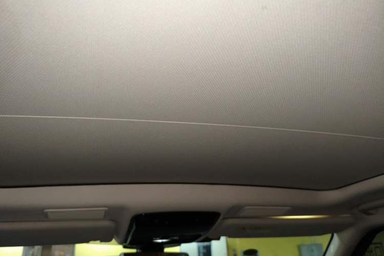 Used Land Rover Range Sport 2020 3.0 L6 HSE DYNAMIC Headliner