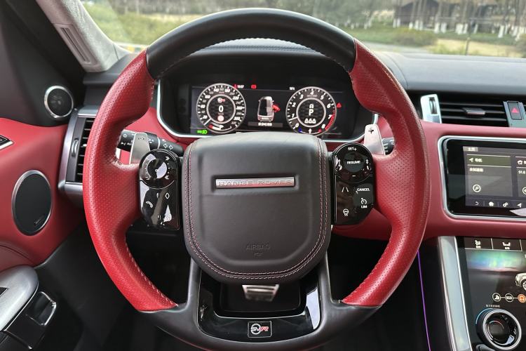 Used Land Rover Range Sport 2020 5.0 SC V8 SVR Interior 3