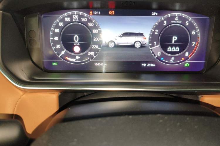 Used Land Rover Range Sport 2020 3.0 L6 HSE DYNAMIC Odometer Close Up