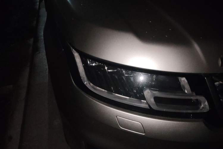 Used Land Rover Range Sport 2020 3.0 L6 HSE DYNAMIC Right Front Headlight