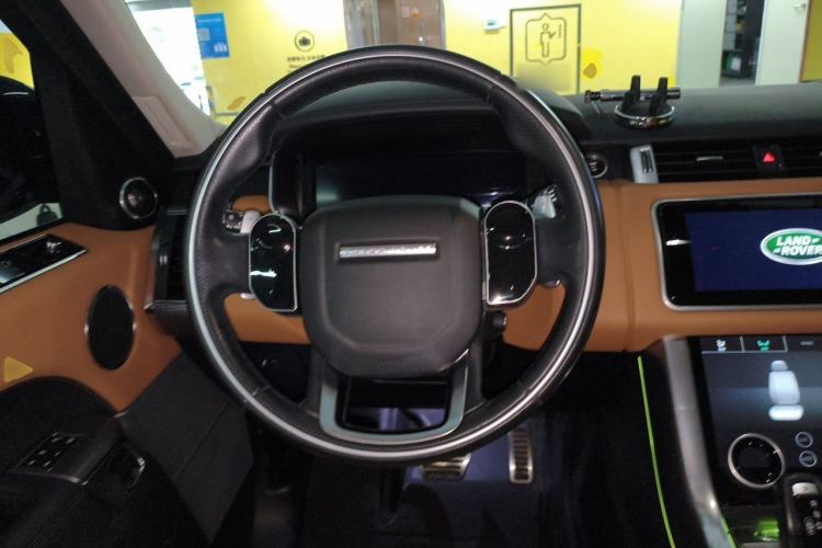 Used Land Rover Range Sport 2020 3.0 L6 HSE DYNAMIC Steering Wheel