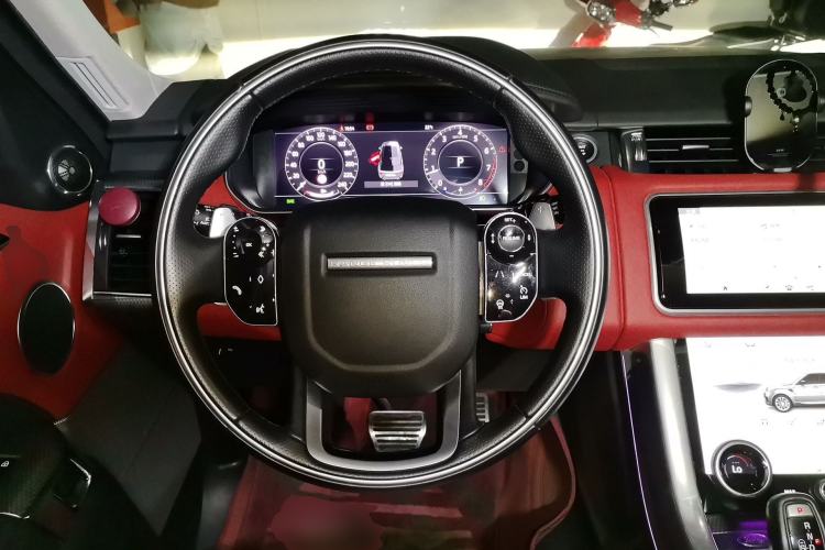 Used Land Rover Range Sport 2020 3.0 L6 HSE DYNAMIC Steering Wheel