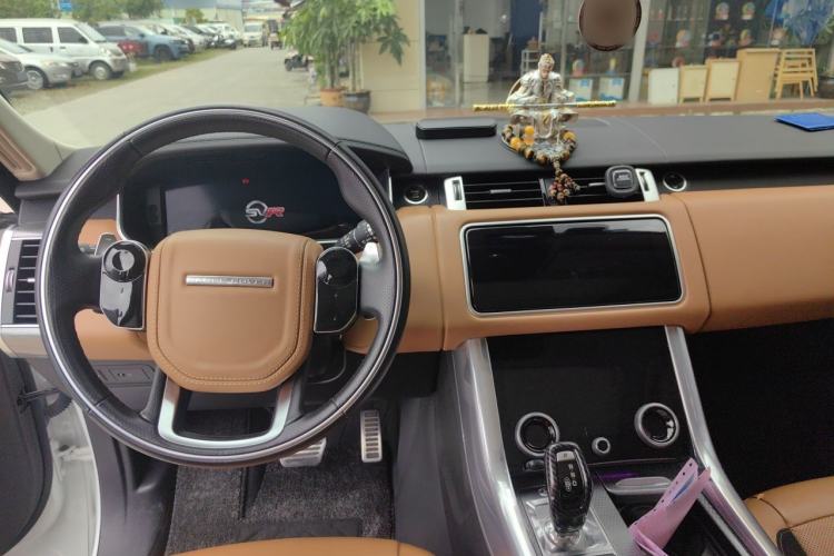 Used Land Rover Range Sport 2020 3.0 L6 HSE DYNAMIC Steering Wheel