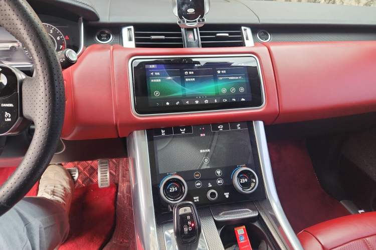 Used Land Rover Range Sport 2020 3.0 L6 HSE DYNAMIC Audio And AC Panel