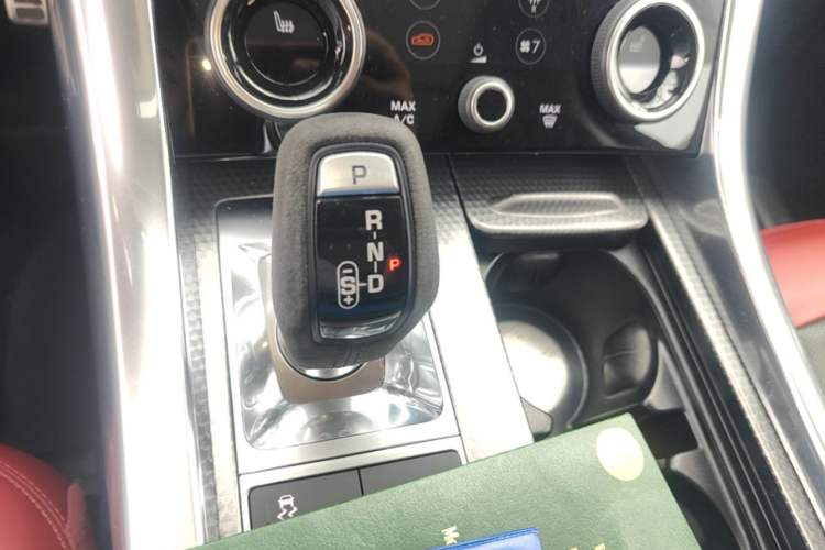 Used Land Rover Range Sport 2020 3.0 L6 HST Gear Lever