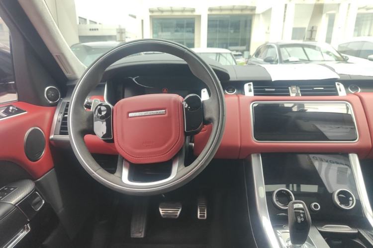 Used Land Rover Range Sport 2020 3.0 L6 HST Steering Wheel