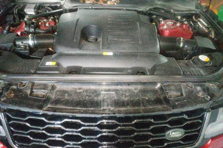 Used Land Rover Range Sport 2020 3.0 L6 HSE DYNAMIC Engine Bay