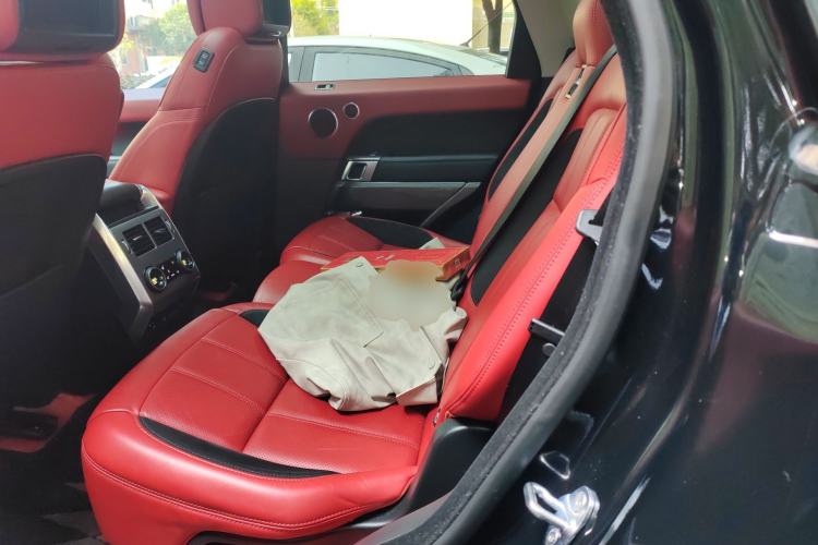 Used Land Rover Range Sport 2020 3.0 L6 HSE DYNAMIC Left Rear Seat