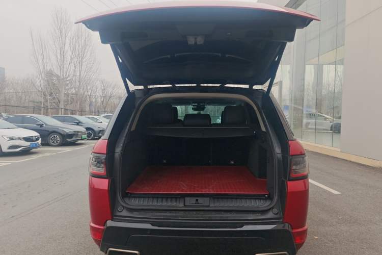 Used Land Rover Range Sport 2020 3.0 L6 HSE DYNAMIC Trunk