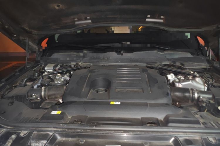 Used Land Rover Range Sport 2020 3.0 L6 HSE DYNAMIC Engine Bay