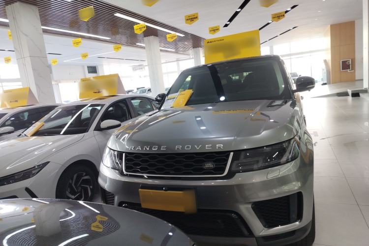 Used Land Rover Range Sport 2020 3.0 L6 SE Exterior 1
