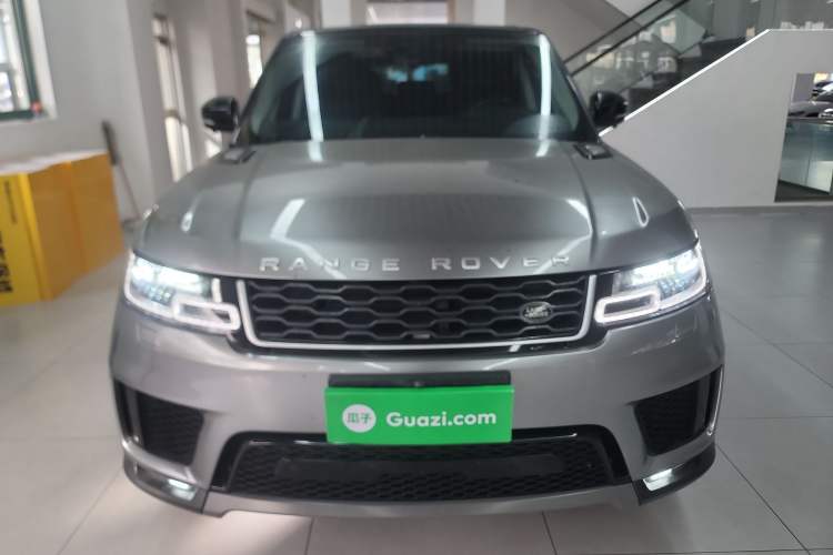 Used Land Rover Range Sport 2020 3.0 L6 SE Exterior 1