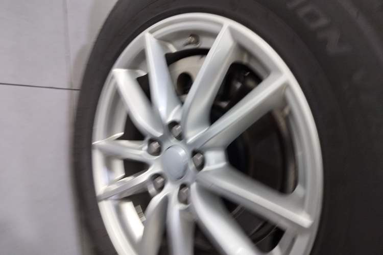 Used Land Rover Range Sport 2020 3.0 L6 SE Exterior 8