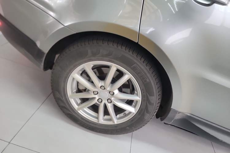 Used Land Rover Range Sport 2020 3.0 L6 SE Exterior 8